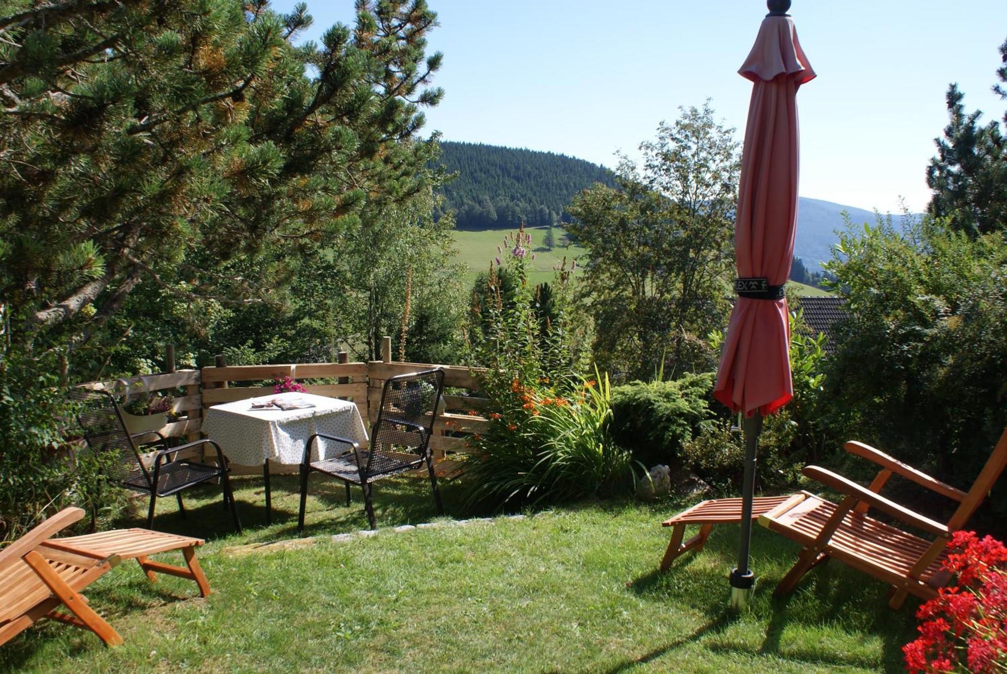 Schoene Aussicht Todtnau Exterior photo